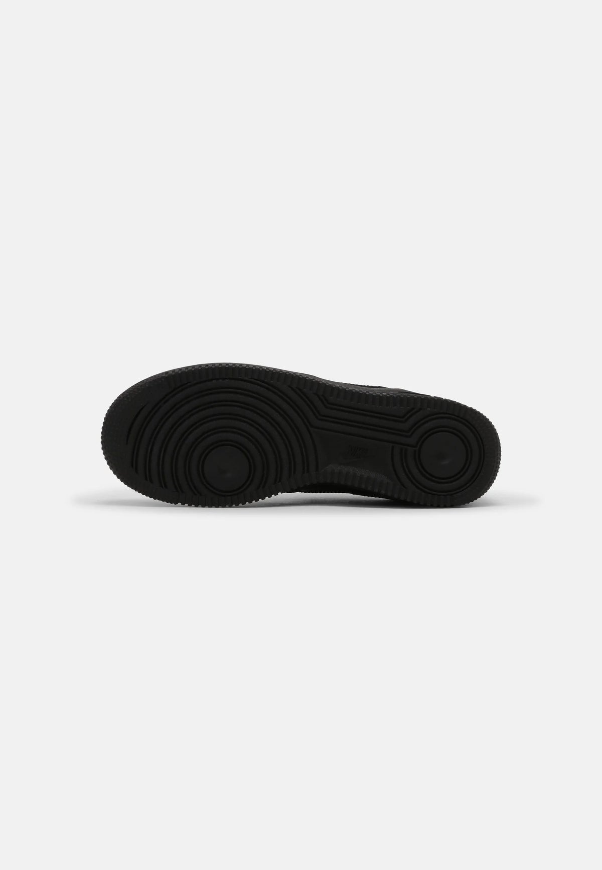 NIKE AIR FORCE 1 '07 FLYEASE CASUAL SHOES