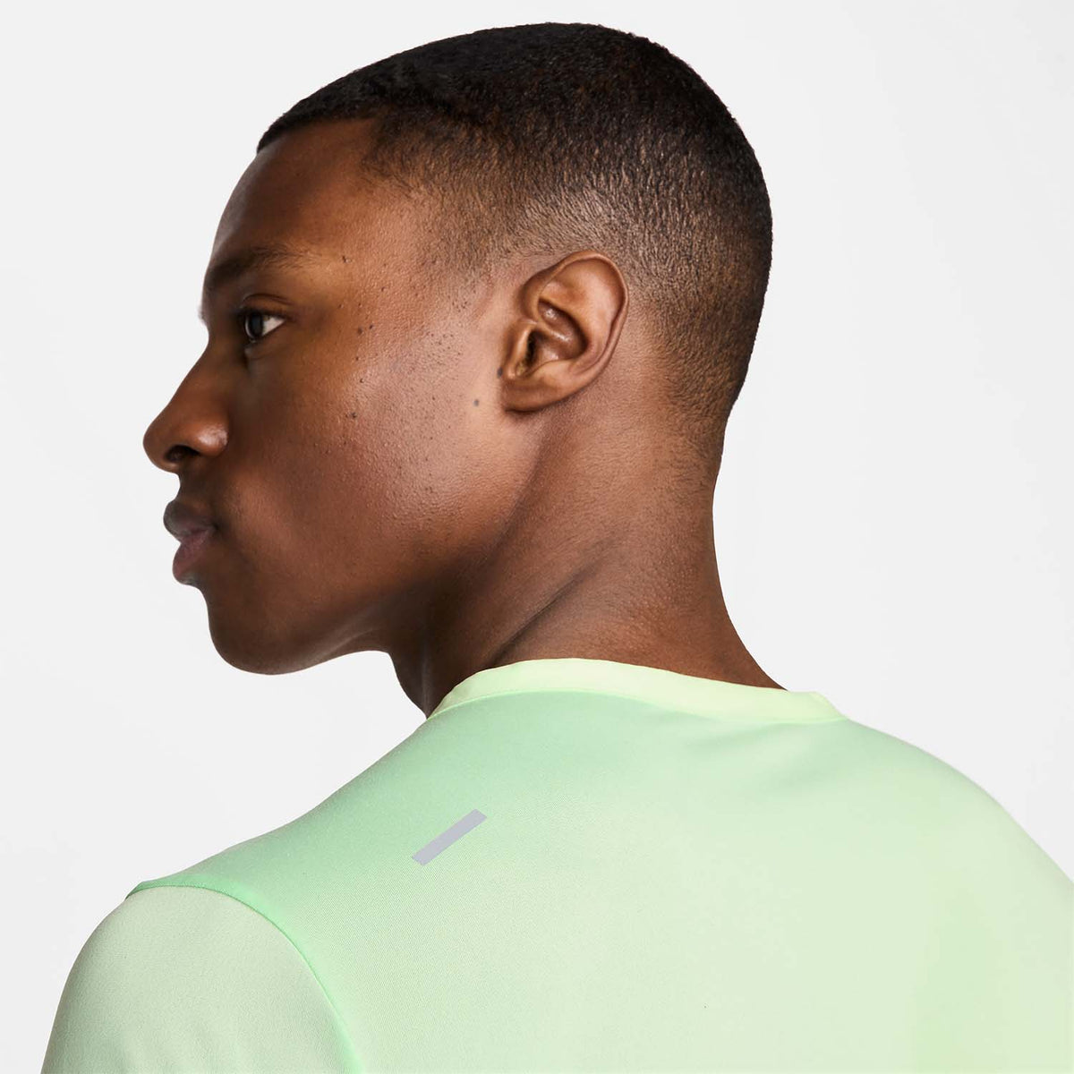 Nike Dri-FIT Rise 365 Maglietta Vapor Green/Reflective Silver