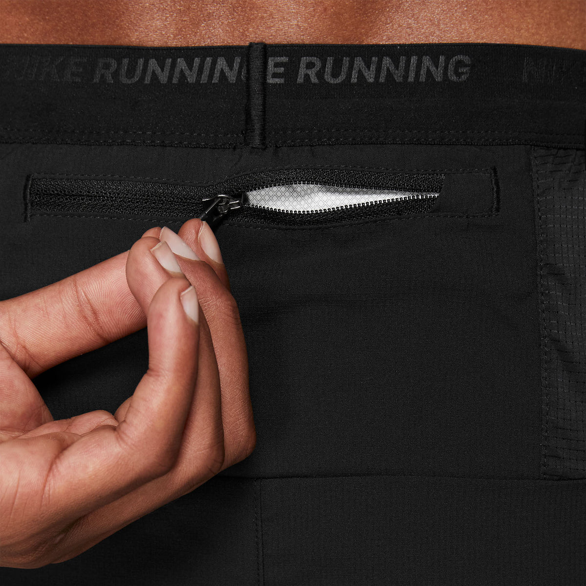 Nike Dri-FIT Stride 7in Pantaloncini Black/Reflective Silver